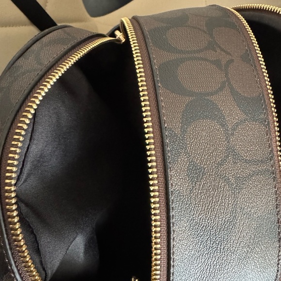 Coach Backpack - Picture 4 of 7